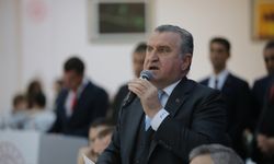 Gençlik ve Spor Bakanı Bak, Kırklareli'nde amatör sporcularla buluşmasında konuştu: