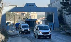 GÜNCELLEME - Kocaeli'de sanayi tüpünün patlaması sonucu 2 kişi öldü, 6 kişi yaralandı