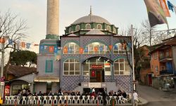 İzmit'te Orhan Mahallesi esnafı ve vatandaşlar iftar yaptı