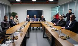 Sakarya Büyükşehir Belediye Başkan adayı Alemdar'dan mahalle ve fabrika ziyaretleri