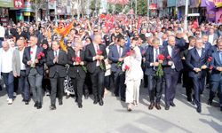 Sakarya'da Cumhur İttifakı, "Büyük Sevgi Yürüyüşü" düzenledi