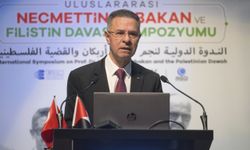 "Uluslararası Necmettin Erbakan ve Filistin Davası Sempozyumu" İstanbul'da başladı