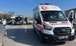 Kocaeli'de otomobilin çarptığı yaya ağır yaralandı
