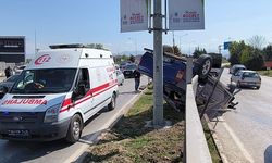 Bursa'da takla atıp ters duran kamyonetin sürücüsü yaralandı