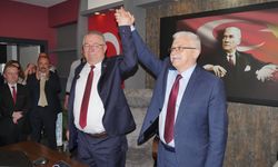 Edremit Belediye Başkanı Mehmet Ertaş görevi devraldı