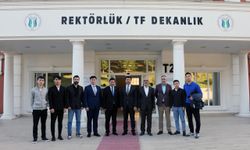 Kazakistan'ın İstanbul Başkonsolosu Amankul'dan SUBÜ'ye ziyaret