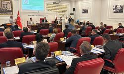 Kırklareli Belediye Meclisi yeni dönemin ilk toplantısını yaptı