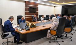 Vali Yavuz, "Halk Günü" buluşmasında vatandaşların taleplerini dinledi