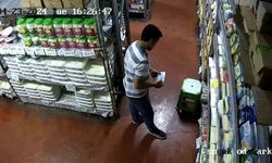 Şanlıurfa’da markette kaşar peynir hırsızlığı kameraya yansıdı