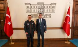 Astronot Gezeravcı, Bilecik Valisi Aygöl'ü ziyaret etti