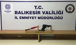 Balıkesir'de cinayet şüphelisi iki zanlı gözaltına alındı