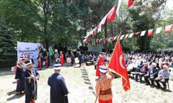 İstanbul'un fethinin 571. yılı dolayısıyla Tarihi Hünkar Çayırı'nda program düzenlendi