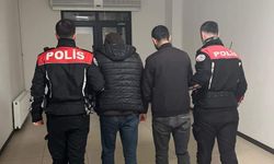 Kocaeli'de üzerlerinde uyuşturucu bulunan 2 zanlı gözaltına alındı