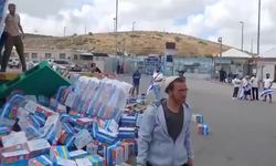 Yahudi yerleşimciler Gazze’ye giden yardım konvoyuna saldırdı