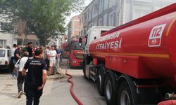 Bursa'da evde çıkan yangında dumandan etkilenen 3 kişi hastaneye kaldırıldı