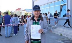 Edirne'nin "filozof hurdacısı" 81 yaşında gençlere örnek olmak amacıyla YKS'ye girdi