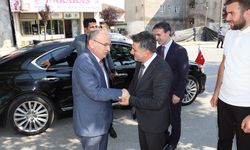 Vali Karadeniz'den Ferizli ve Söğütlü belediye başkanlarına "hayırlı olsun" ziyareti