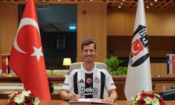 Beşiktaş, Salih Uçan ile sözleşme yeniledi