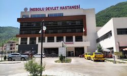 Kastamonu’da serinlemek için denize giren iki kişi boğulma tehlikesi geçirdi