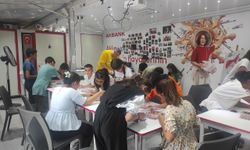 Akbank'ın "Güzel Yarınlar Hareketi" Malatya'nın depremzede gençleriyle buluşacak