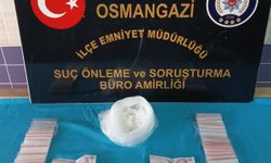 Bursa'da polisten kaçarken kaza yapan zanlının çantasından uyuşturucu çıktı