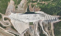 Bursa'daki Karacabey Gölecik Barajı'nı yapım çalışmaları sürüyor