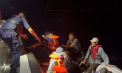 Çanakkale açıklarında 49 düzensiz göçmen yakalandı