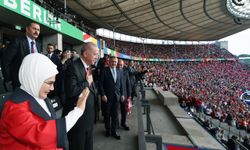 Emine Erdoğan Türkiye A Milli Futbol Takımı futbolcularını tebrik etti