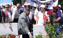 Eyüpsultan'da Hak-İş Konfederasyonu üyeleri 15 Temmuz şehitlerini andı