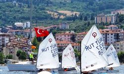"Karamürsel Kurtuluş Kupası" yelken yarışları yapıldı