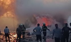 Kırklareli'nde geri dönüşüm tesisinde çıkan yangın söndürüldü