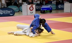 Kocaeli'de düzenlenen 4. Uluslararası Judo Turnuvası sona erdi