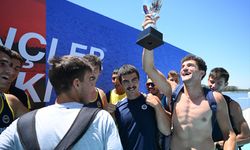 Meriç Nehri'nde düzenlenen Gençler Türkiye Kürek Kupası sona erdi