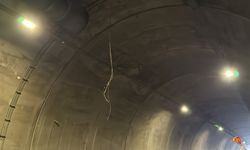 Pendik'te tüneldeki havalandırma fanının düşmesi trafik kazasına neden oldu