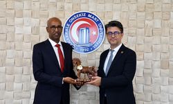Somali'nin Ankara Büyükelçiliği'nden ÇOMÜ'ye işbirliği ziyareti