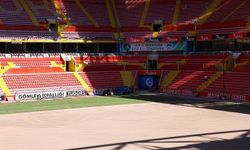 Büyükşehir’den RHG Enertürk Enerji Stadyumu’na çim serimi çalışması