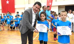 Osmangazi'de genç judo ve taekwondocular sertifikalarını aldı