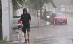 Afyonkarahisar’da sağanak yağış etkili oldu