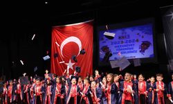 Antalya Büyükşehir kreşlerinde mezuniyet coşkusu