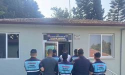 Antalya’da 18 farklı noktadan 56 akü çalan şüpheliler yakalandı