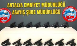 Antalya’da ruhsatsız silah satışına polis engeli: 3 tutuklama