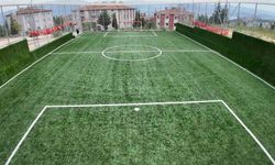 Ayazma Mahallesi’ne futbol sahası kazandırıldı