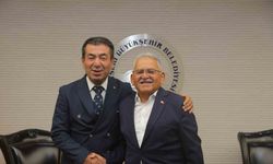 Başkan Büyükkılıç, Bünyan Belediye Başkanı Metin’i ağırladı