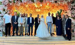 Başkan Çavuşoğlu, Göçenoğlu ailesini mutlu günlerinde yalnız bırakmadı