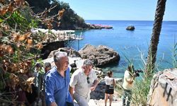 Başkan Uysal: “Bambus plajı Antalya’nın”