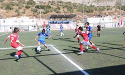 Bayraklı’da U-12 Cup Futbol Turnuvası heyecanı