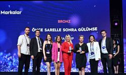 Brandverse Awards’tan Tadelle ve Sarelle’ye ödül