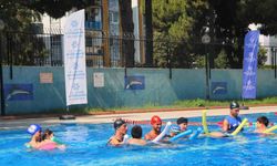 Çerçioğlu’ndan otizmli çocuklara özel yüzme kursları