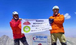 Cilo Reşko Dağı zirve tırmanışı başarı ile tamamlandı