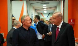 Cumhurbaşkanı Erdoğan, Başakşehir takımını soyunma odasında tebrik etti